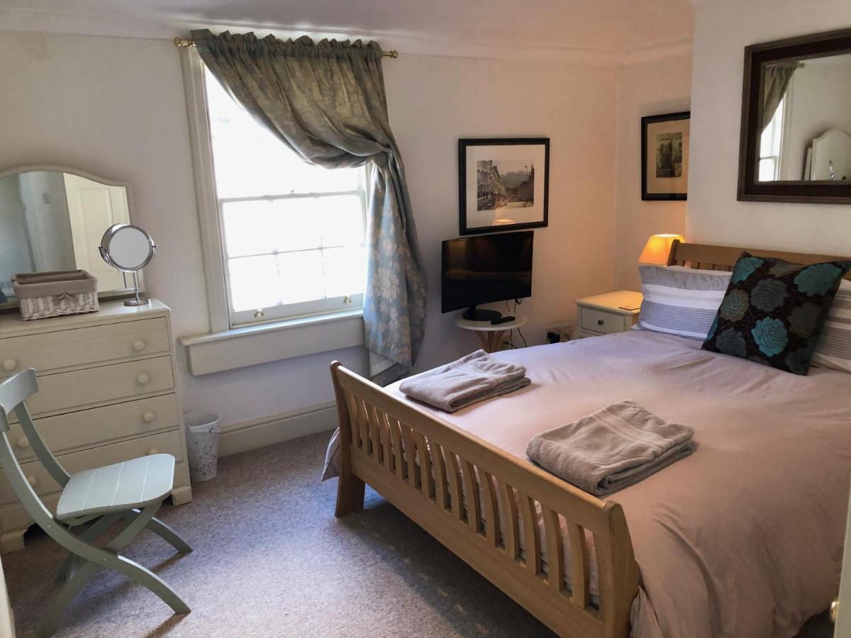 Lauras Townhouse Apartments Lansdown Slope Townhouse Бат Екстер'єр фото