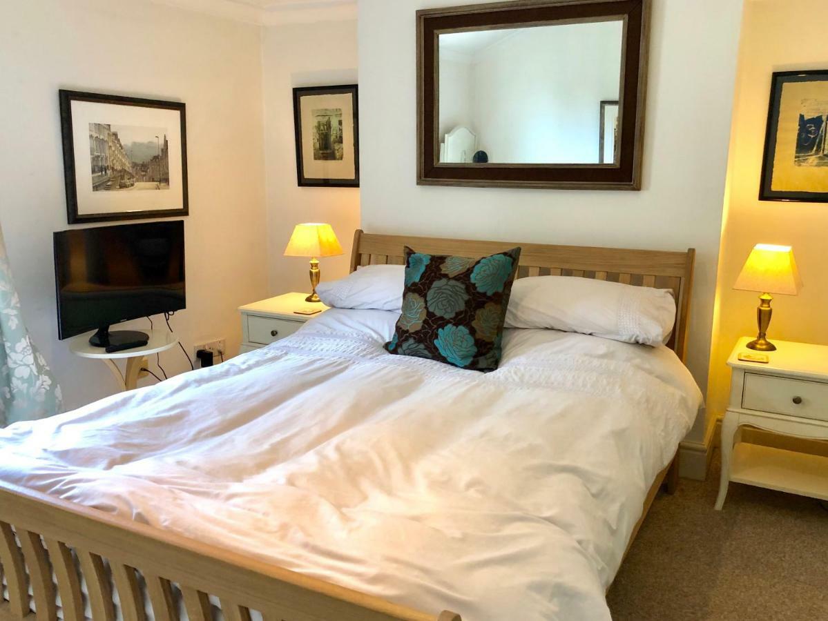 Lauras Townhouse Apartments Lansdown Slope Townhouse Бат Екстер'єр фото